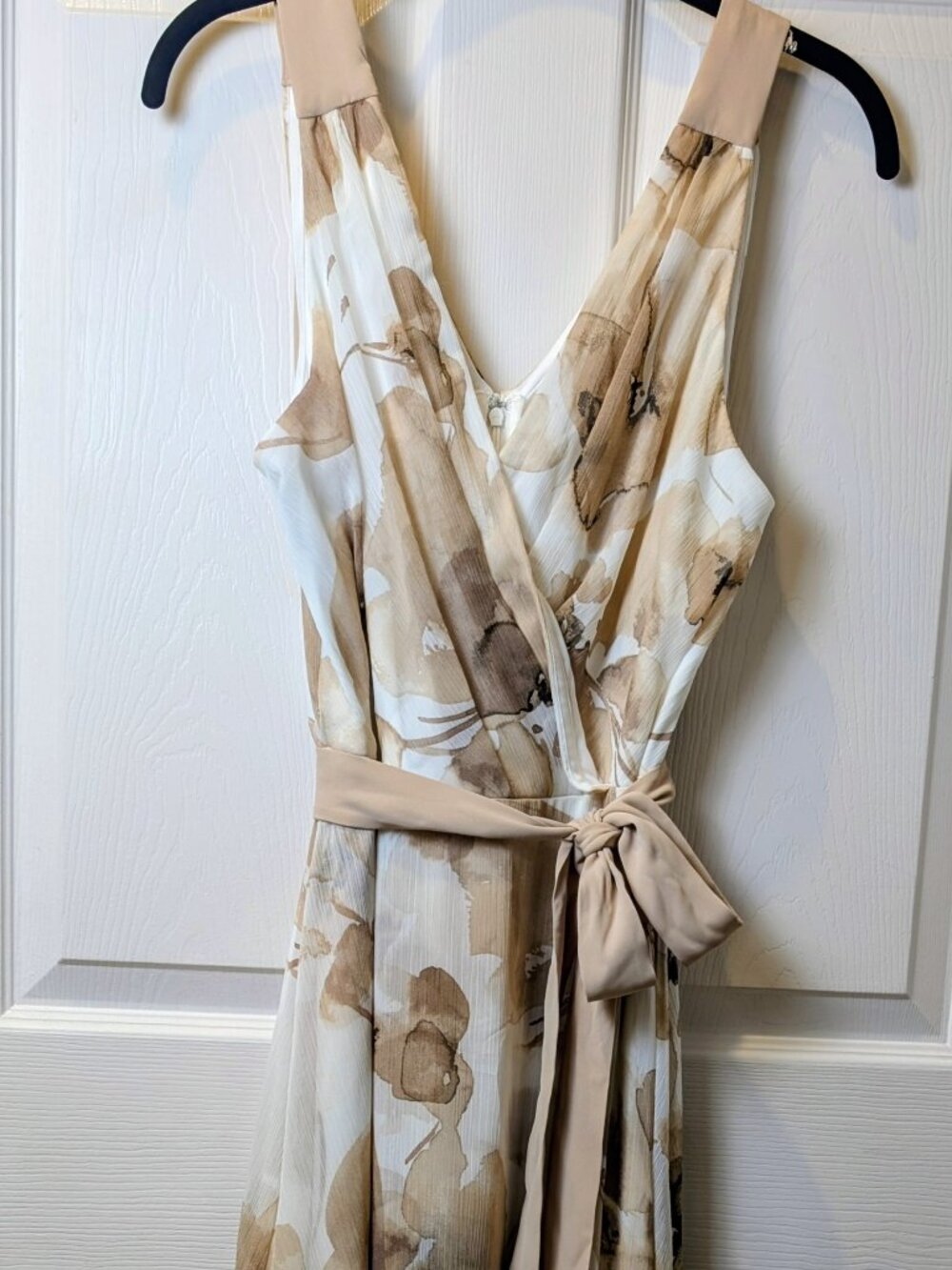 Beautiful Cream and White Floral Dress